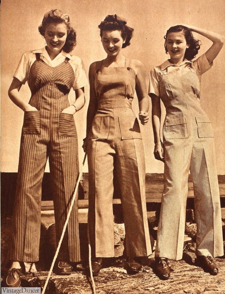 Mujeres con pantalones como ropa de trabajo
