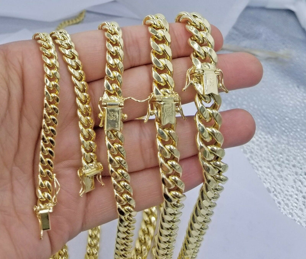 28 k gold chain