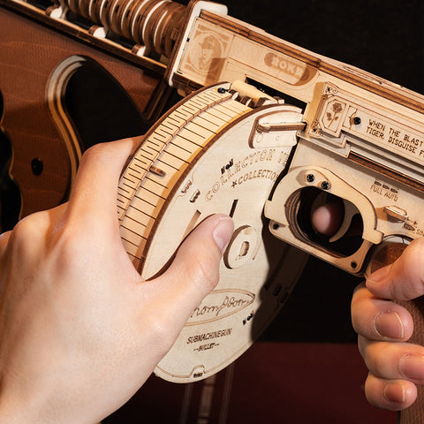 DIY Submachine Gun - Brain Spice