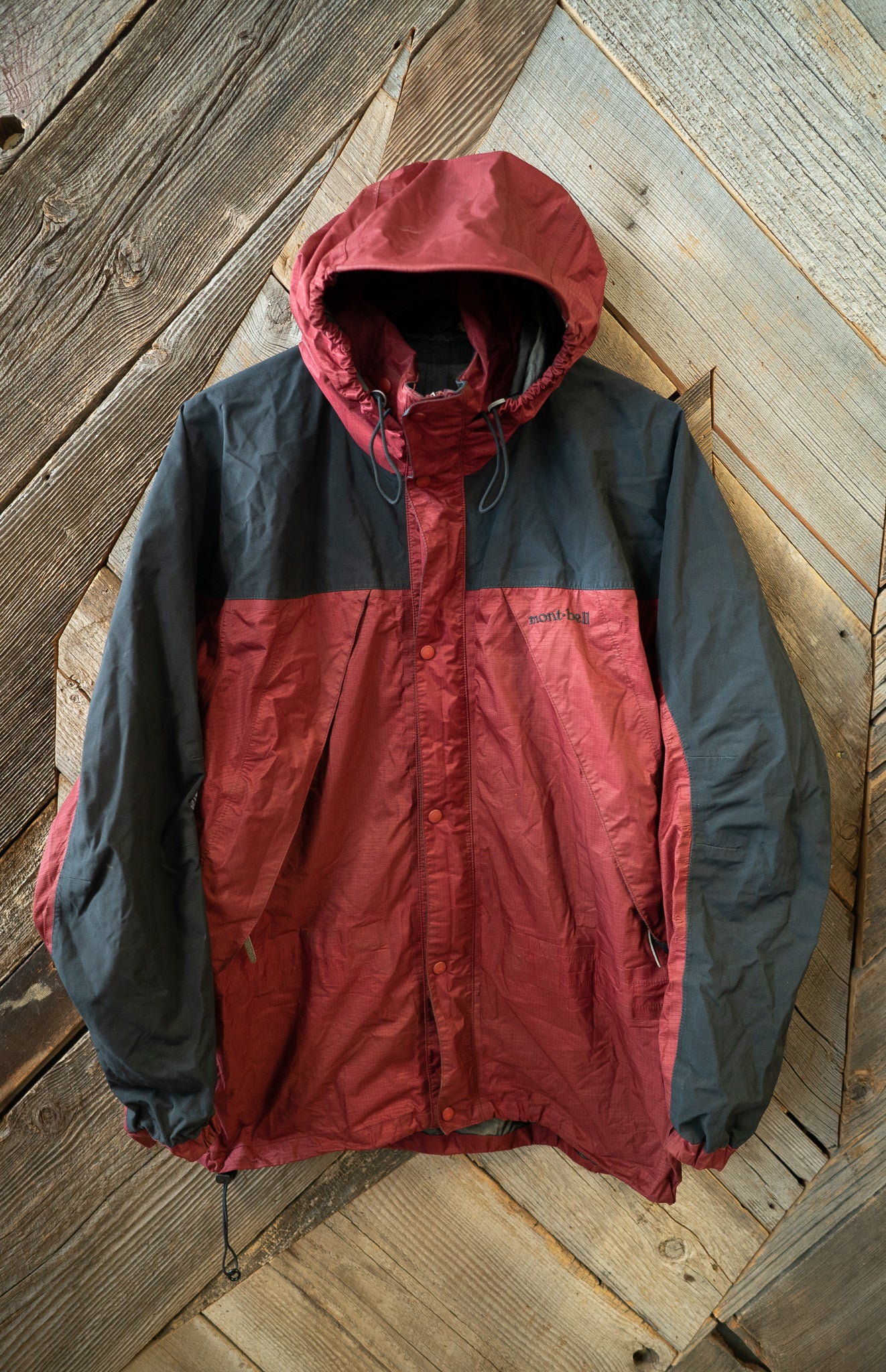 90s mont-bell gore-tex shell jacketご検討よろしくお願い致します