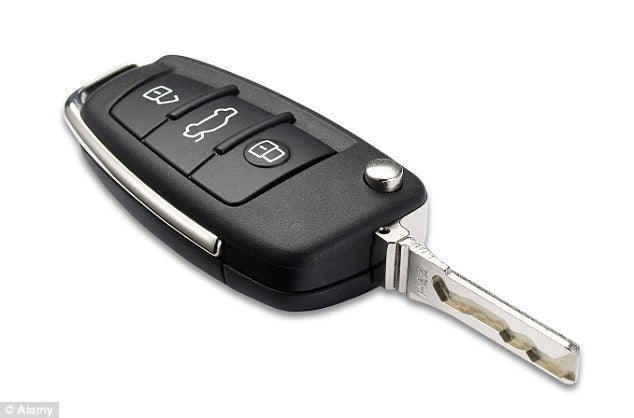 one transponder key and one remote key