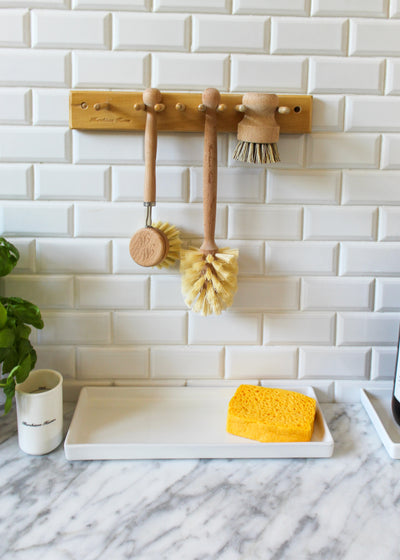 We tried Kuchenprofi Dishwashing Brush on our pots and pans. — The