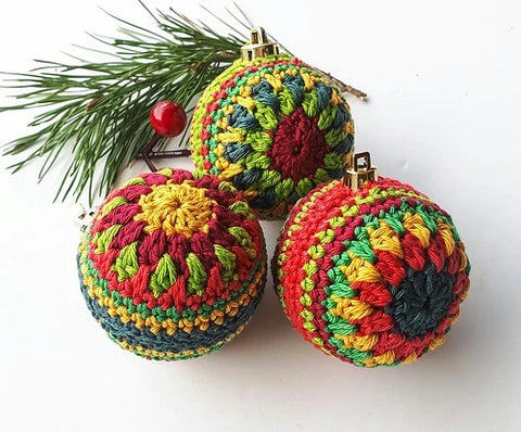 Crochet Christmas Bauble