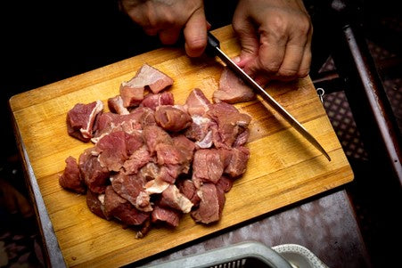 raw meat on a chopping board