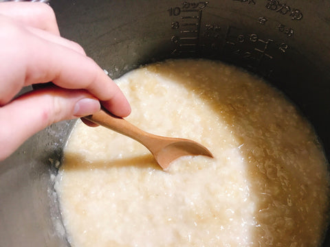 Der Unterschied zwischen rohem und getrocknetem Koji / Ren MURO Kagurazaka, ein Spezialgeschäft für Reis-Koji-Amazake