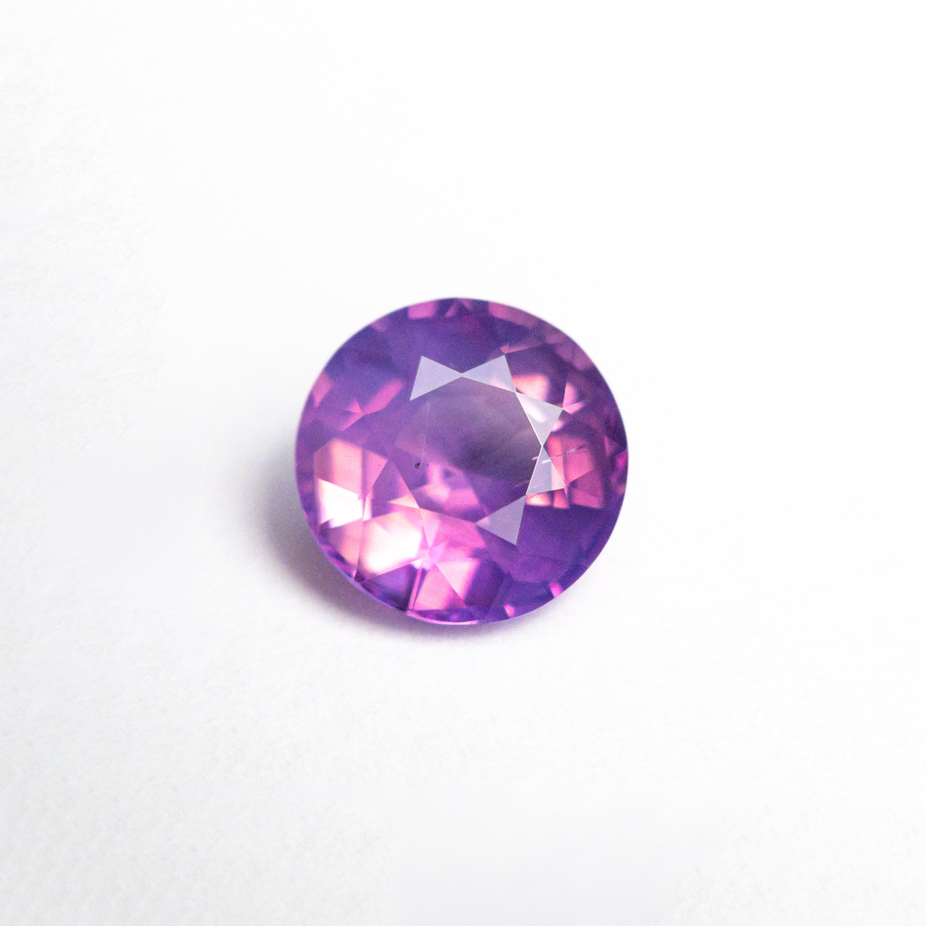 1.51ct 6.97x6.93x3.99mm Round Brilliant Sapphire 26432-01
