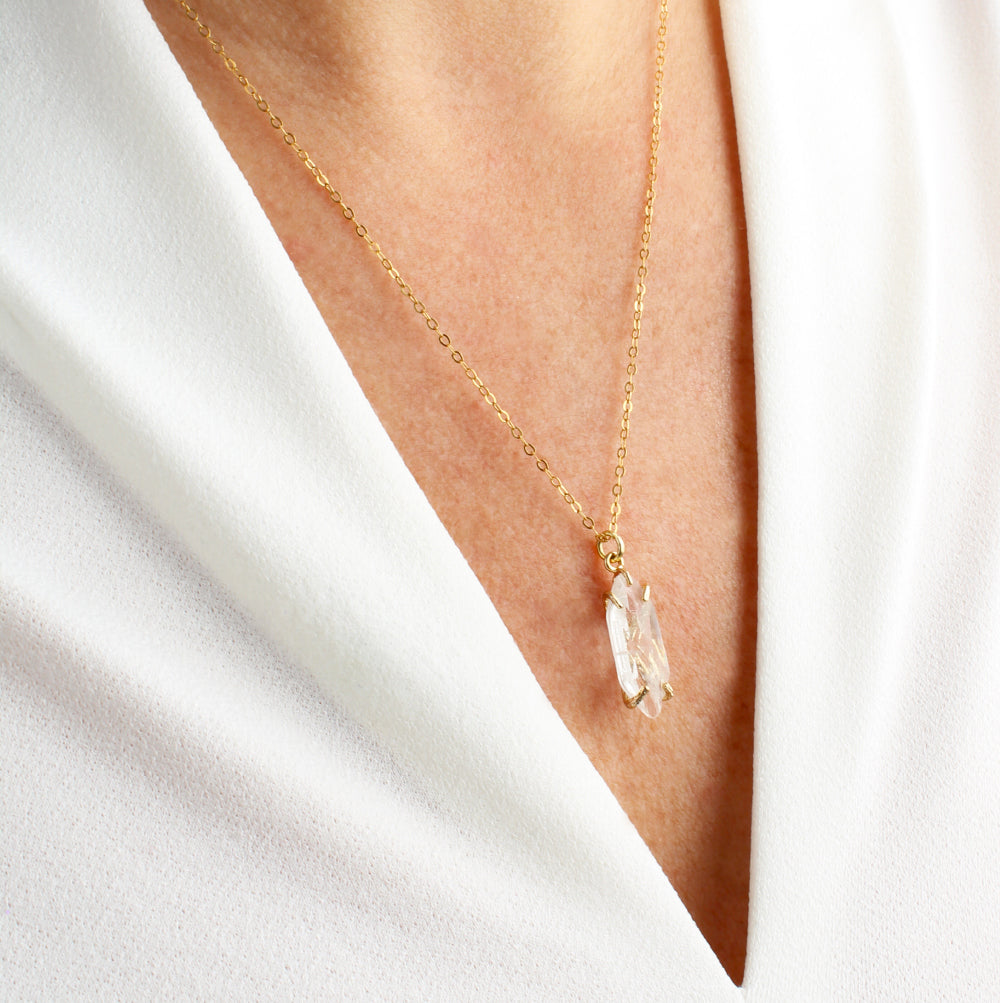 Clear-Quartz-Gold-Necklace