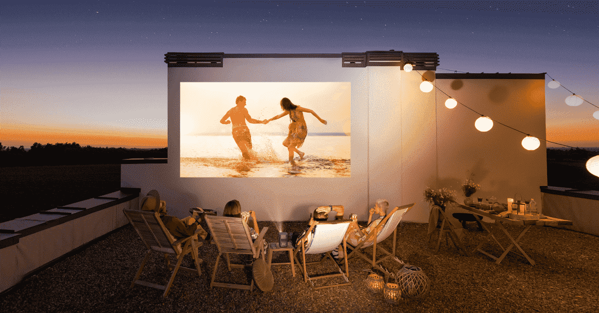 During summer evenings, the XGIMI Bluetooth outdoor movie projector provides excellent versatility and ease of use.