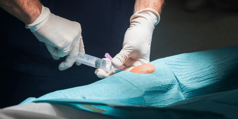 traitement anti-douleur du genou par injection