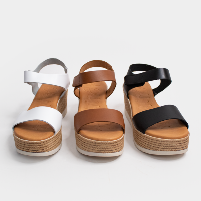 Soft summer sandals from Oh my sandals. We have flatform sandals, wedge sandals, flat sandals and slider sandals