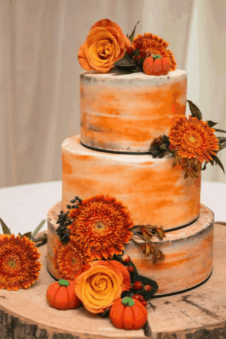 10.Fabulous Burnt Orange Cake with Marigolds