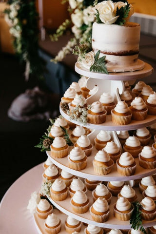 2. DIY Cupcake Towers for Weddings