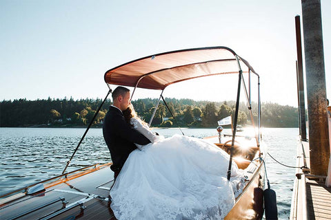 Hug and Expectation on the Boat