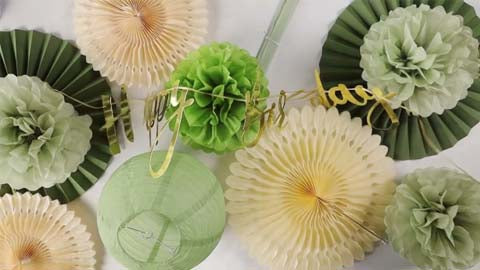 Decor Using Sage­ Green Origami