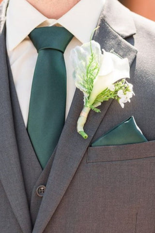 9. Emerald Green Tie