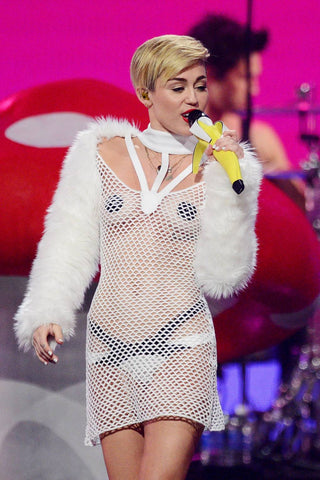 miley cyrus, nipple cover, babe in shape