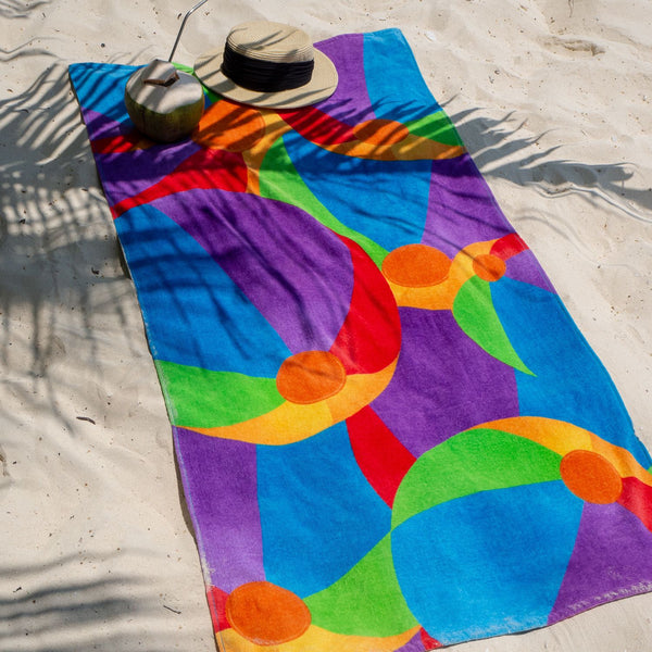 Large Beach Towel, 30 X 60 Inch Towel, Bath Towel, Autumn Floral Fall Print  Towel, Custom Autumn Leaves Holiday Designer Premium Towel 