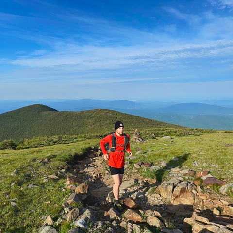 Philip Carcia wears a Red Flume Baselayer