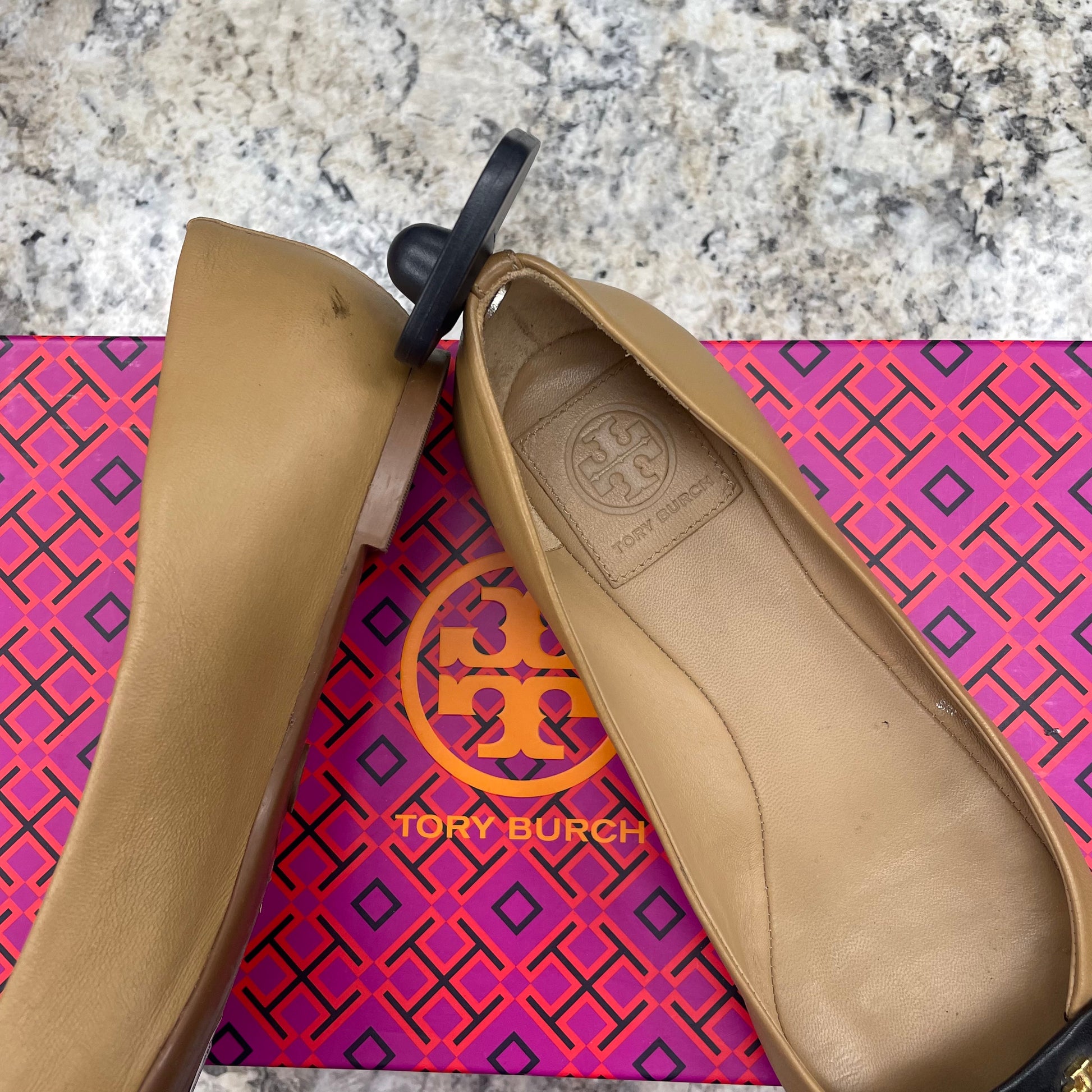 Shoes Designer By Tory Burch Size: 5 – Clothes Mentor Ft Myers FL #168