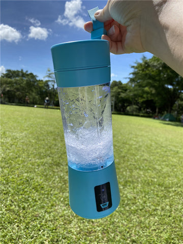 Blue Supa Blender Outdoor in the Park - Portable Blender Smoothie Maker Healthy Choice Protein Shaker Supplement Mixer Australia Au Portable Blender Gym USB Rechargeable Six Blades Baby Food Puree