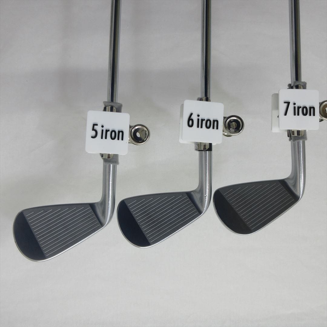 Dunlop Iron Set SRIXON Z585 Stiff NS PRO MODUS3 TOUR105 D.S.T 6 pieces