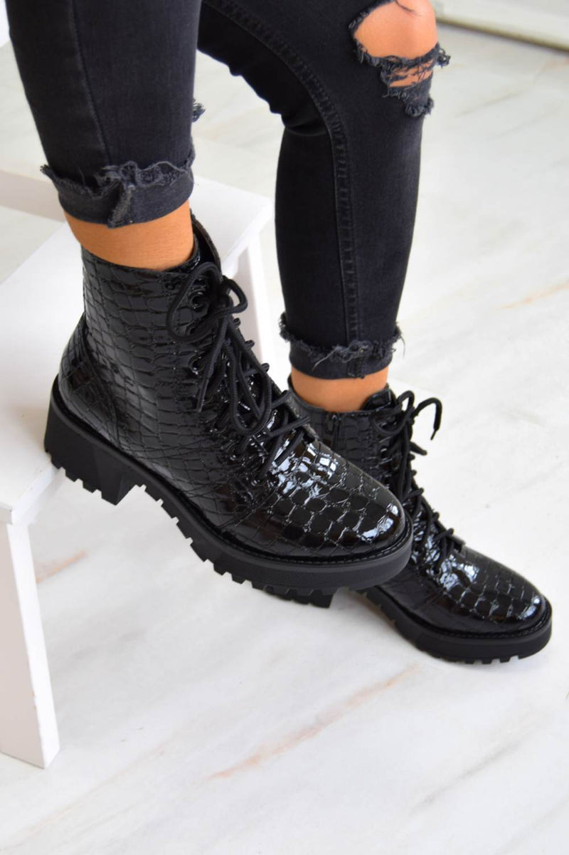 Chunky Platform Lace Up Ankle Boots 