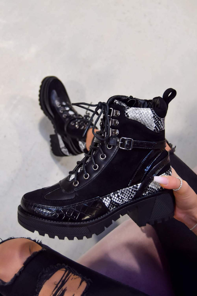 lace up cleated boots