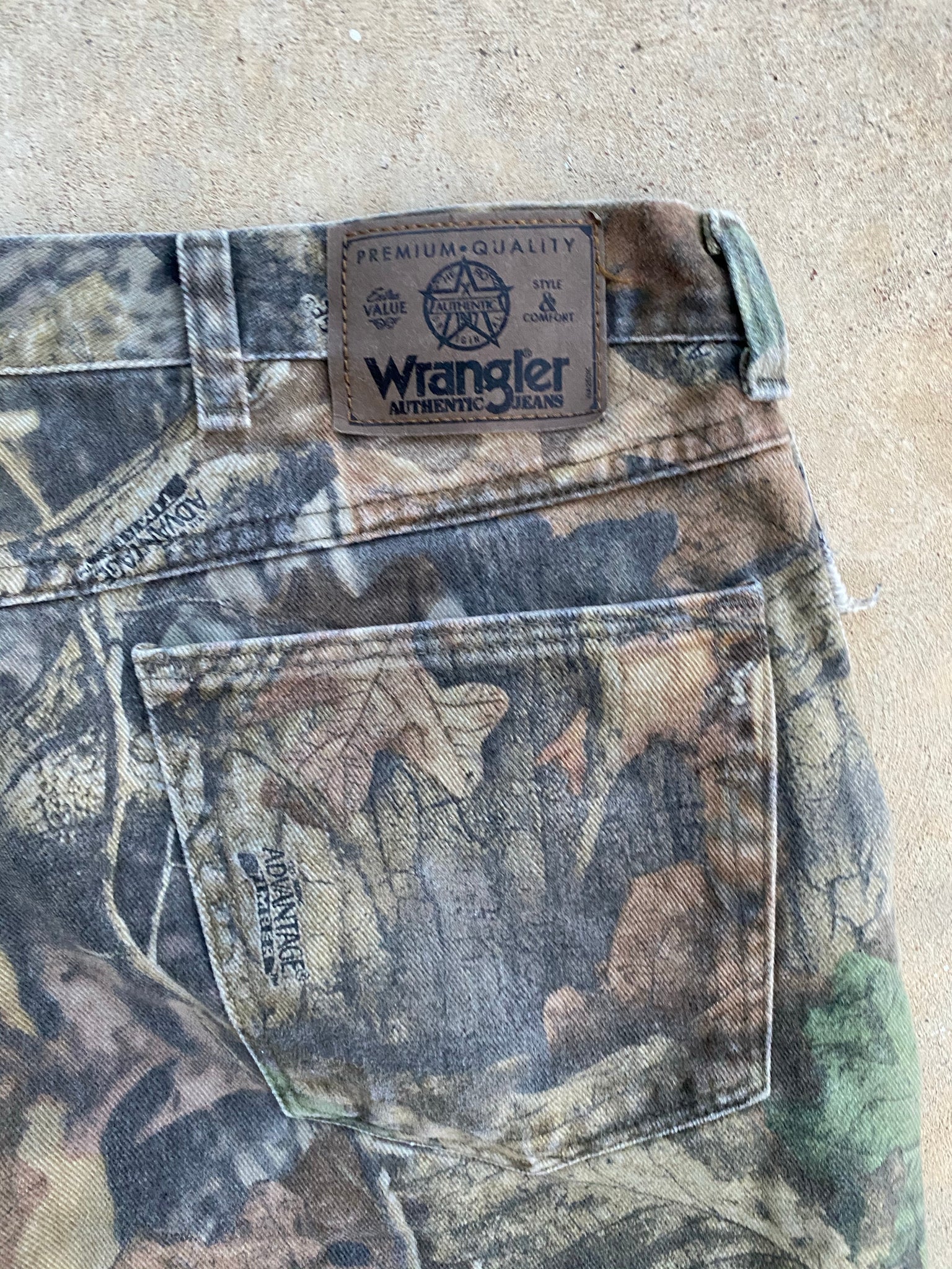 Wrangler Realtree Advantage Jeans (42x32) – Camoretro