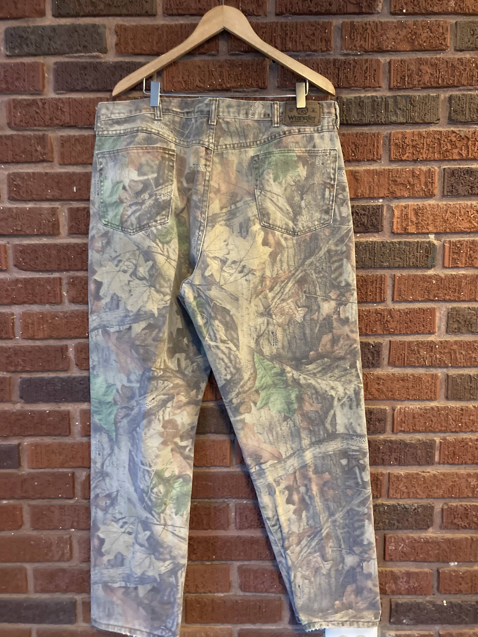 Wrangler Advantage Timber Camo Jeans Men's Size 40x32 – Camoretro