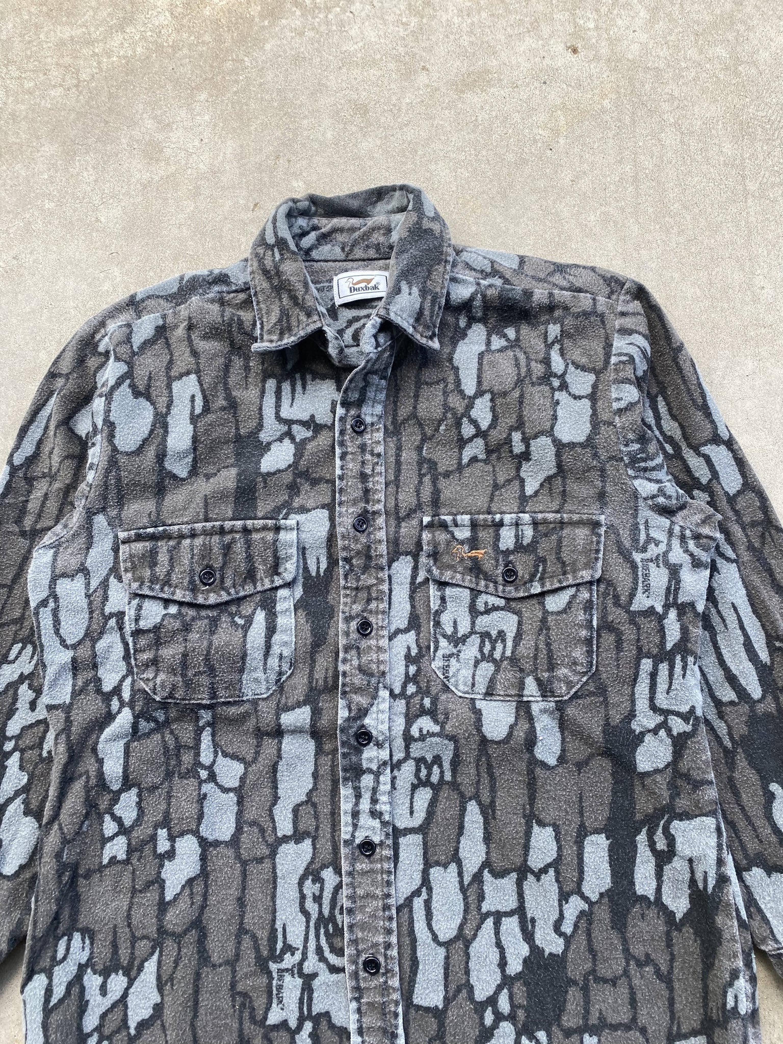 Vintage Duxbak Trebark Camo Button Up Shirt (M/L)🇺🇸 – Camoretro