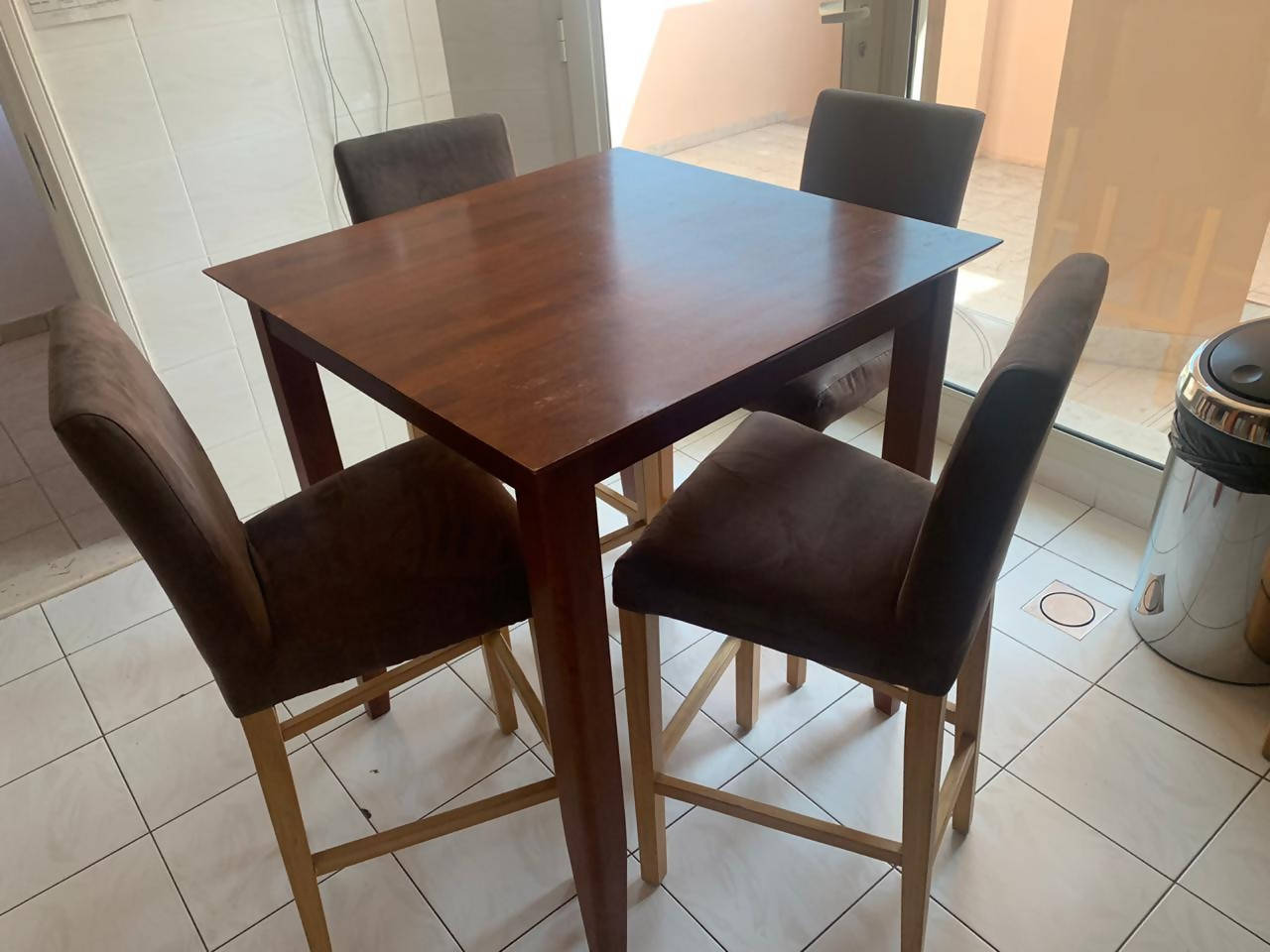 Wooden Square Dining Table With 4 Chairs Dhs 699 00 Used Furniture Sale