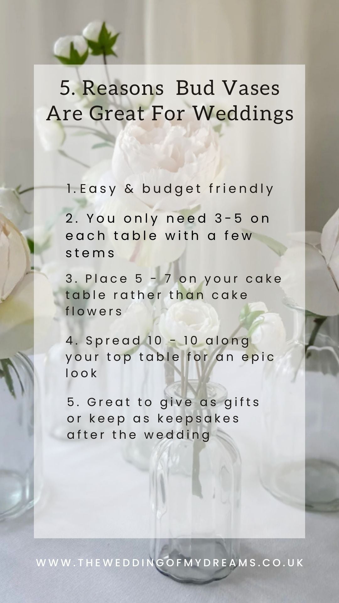 5 Reasons Bud Vases are Great For Weddings