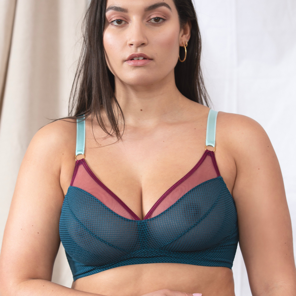 https://cdn.shopify.com/s/files/1/0263/7247/2916/files/Love-Rose-I-Am-Enough-Wireless-Bra-Soft-Bra-Petrol-Blue-Burgundy-Red-Post-Surgery-Lumpectomy-Gold-Rings-Multiway-Adjustable-Straps-Racerback-Pretty-Lingerie-Designer_1_600x.png?v=1692798201