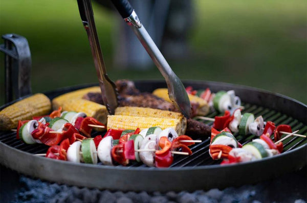 4th of July BBQ_photo Samuel Bryngelsson / Unsplash_How to Throw the Best 4th of July Backyard Party_Riles & Bash