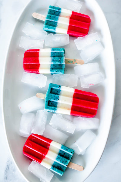 4th of July Red White and Blue Popsicles_photo Megs Everyday Indulgence_How to Throw the Best 4th of July Backyard Party_Riles & Bash