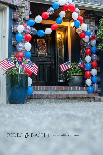 Riles & Bash party shop_red white and blue balloons 4th of july_link balloon garland_photo Riles & Bash