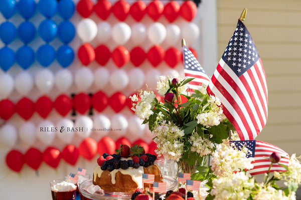 Riles & Bash party shop_American Flag Balloon wall_red white and blue balloons_4th of july balloons_link balloons
