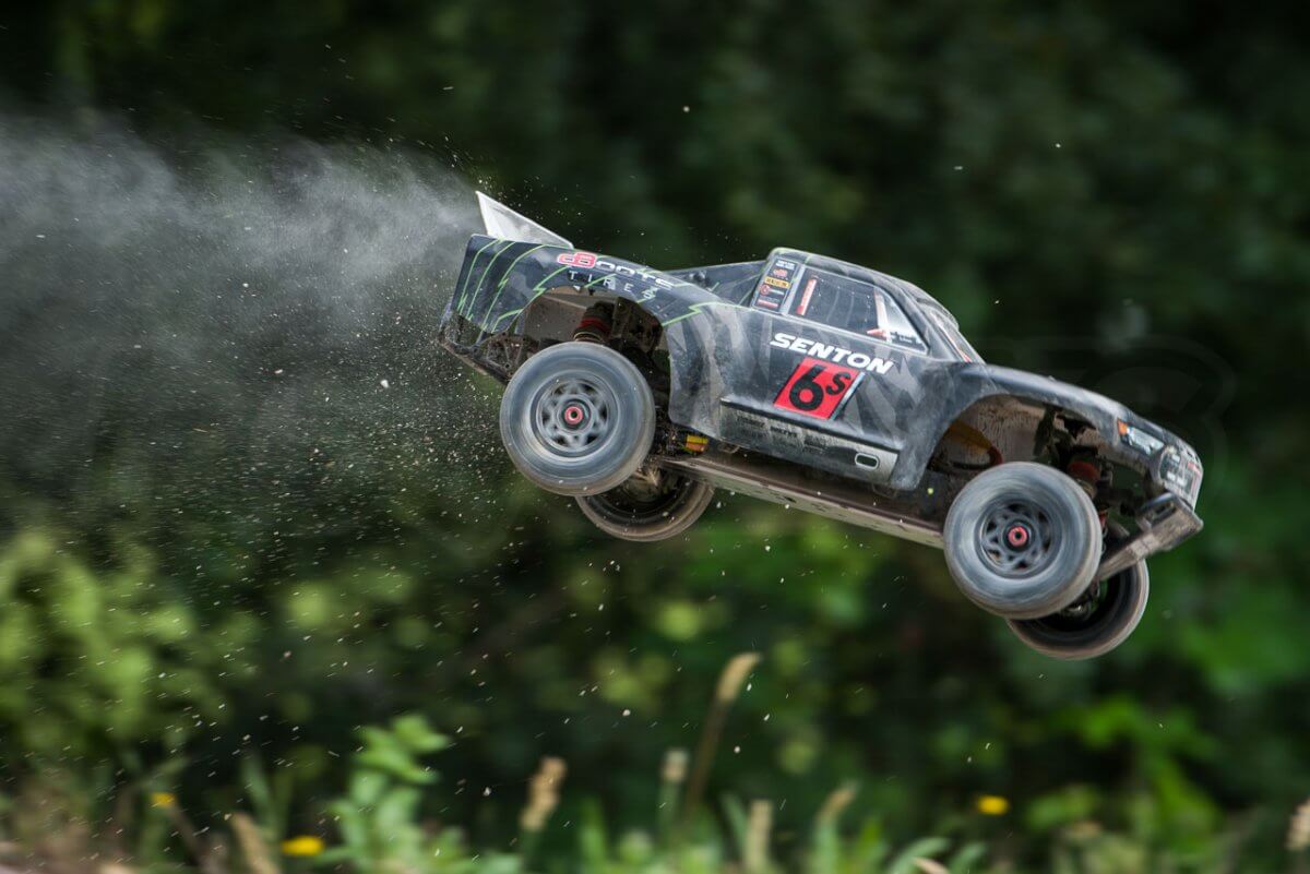 Arrma Senton 6S review coming in to land