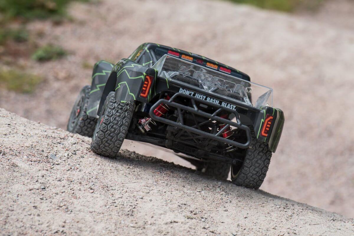 Arrma Senton 6S review rear on gravel