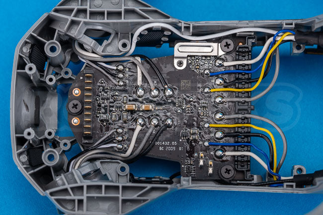 DJI Mavic Air 2 RCGeeks teardown 93 ESC power board bottom detail