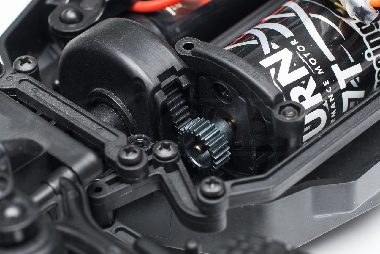 HPI Racing E10 Drift Nissan GT-R R34 Review metal pinion gear plastic spur gear