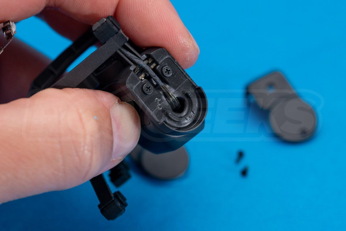 DJI Mavic Mini drone teardown guide repair detail feature