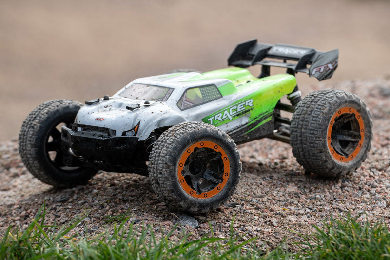 1:10 Scale High Speed RC Cars, 50+ KM/H Hobby Grade 4WD Off Road Monster  Remote Control Truck for Adults Boys with 2 Batteries