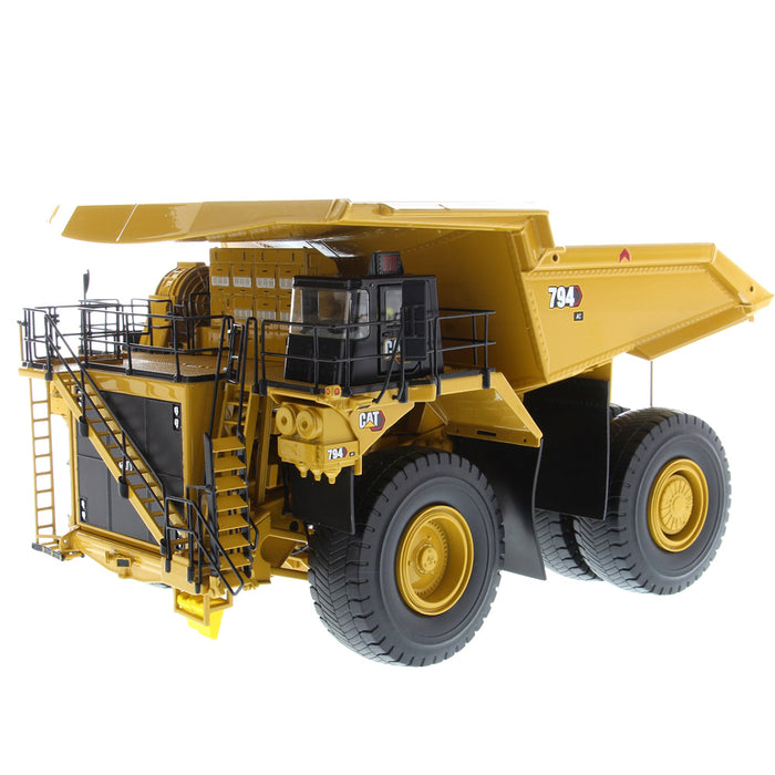 1:50 Caterpillar 794 AC Mining Truck — Masters America