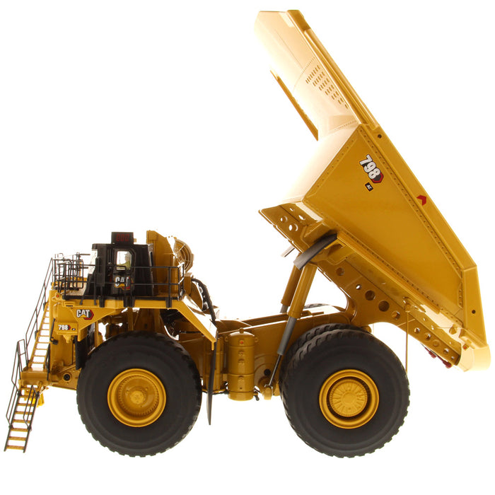 1:50 Cat® 798 AC Mining Truck — Diecast Masters America