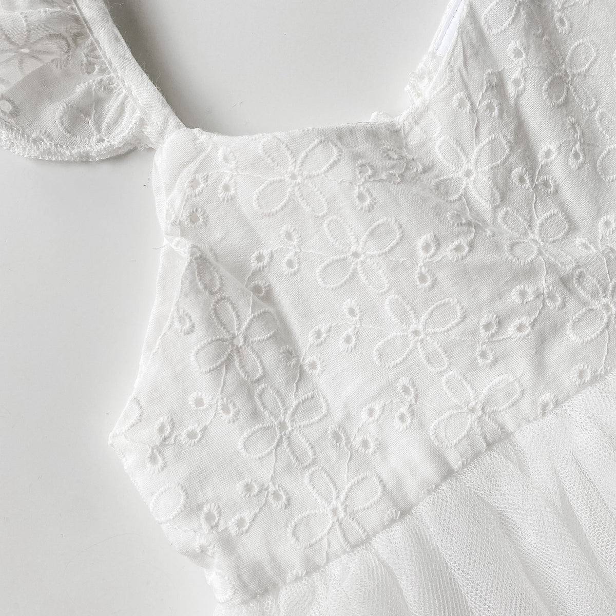 Averie Dress - White - JUSTY | BAE