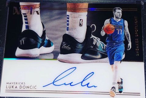 2018 Panini Noir Luka Doncic Sneaker Spotlight Rookie Auto #99