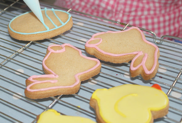 Toby Tiger Easter Biscuits - Decorating with icing