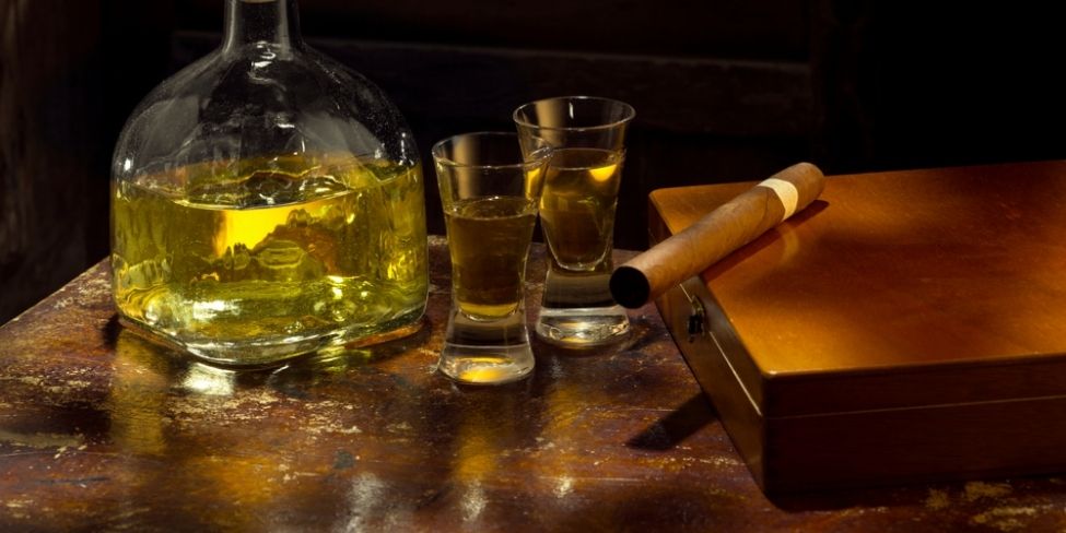 avec quel alcool fumer un cigare