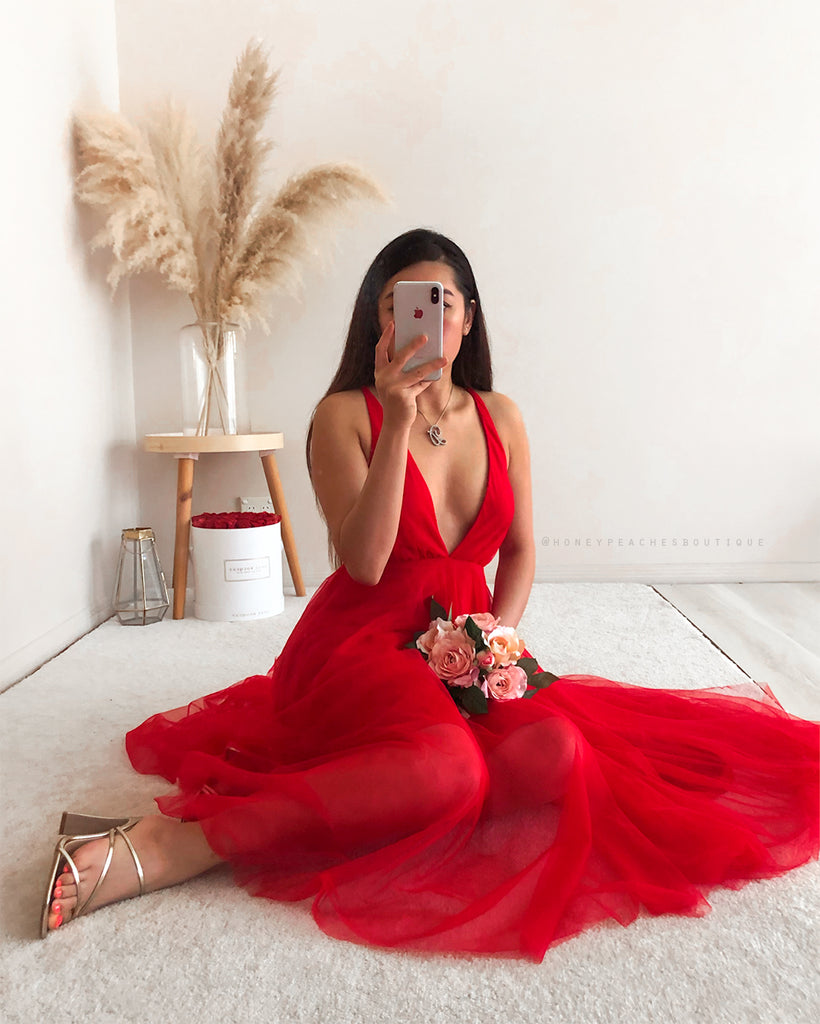 Salon Dior Victoire Wears Dior Red Gown 1954 by Mark Shaw  Liz OBrien